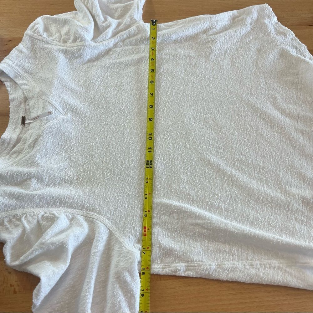 Free people women’s XS white puff sleeve textured T-shirt boxy blouse - Picture 7 of 11